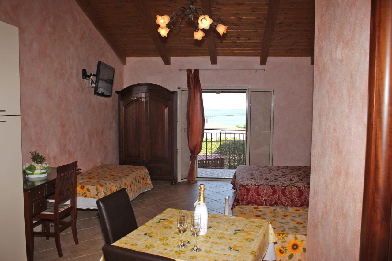 Villa Paladino - B&B E Guest House Scilla Buitenkant foto